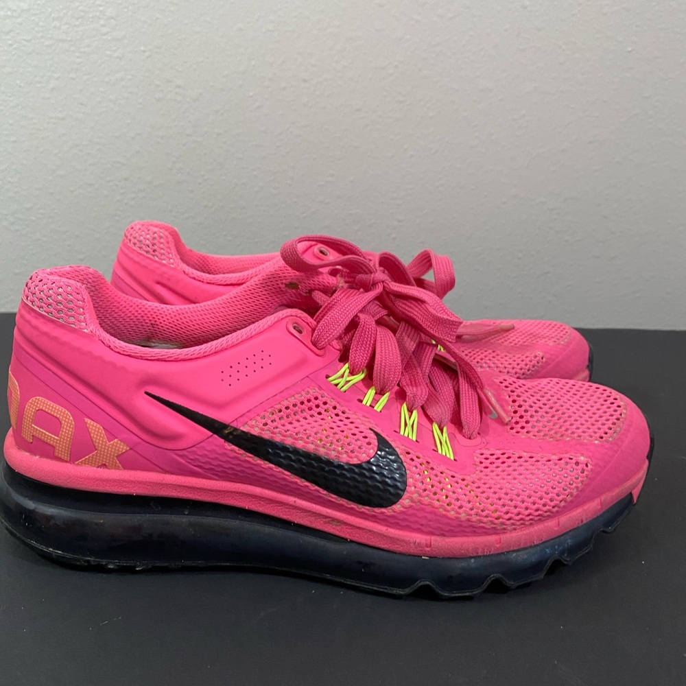 Nike Air Max Women’s 7
